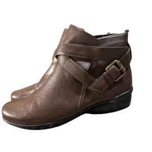 Naturalizer Brown Ankle Boots